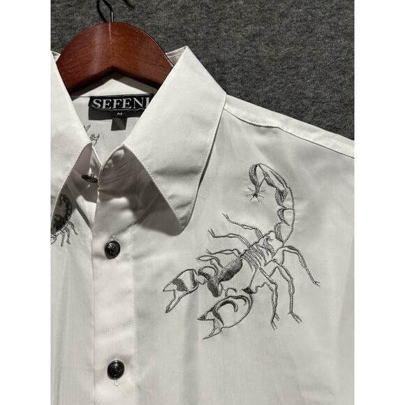 Sefeni Scorpion Embroidered Button Down Shirt White Metal Buttons Men’s Medium - Picture 4 of 11